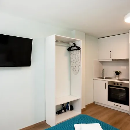 Apartment Dragoumi Convenience Spot *